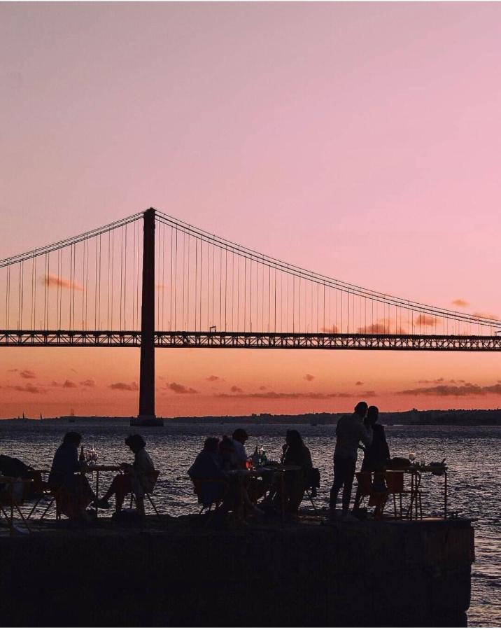 Besthomestay- Caparica Beach Lisbon Αλμάδα Εξωτερικό φωτογραφία